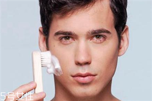 男生该怎么护肤,男士护肤品使用步骤