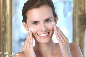 面膜使用频次,使用面膜的频率