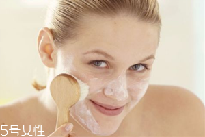 氨基酸洗面奶如何起泡,氨基酸泡沫洗面奶正确用法