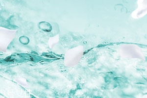 乳液可以做洗面奶吗,乳液可以当洗面奶用吗