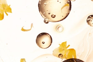 嫩肤水是干什么用的,护肤清洁水是干什么用的