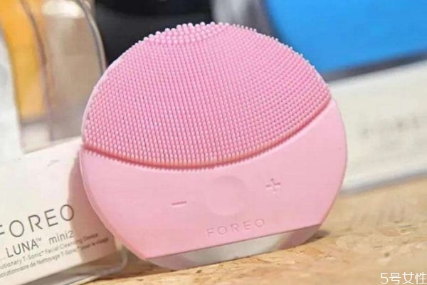 luna洗脸仪下面,luna洗脸仪使用方法