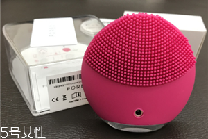 luna洁面仪各个型号的区别,luna洁面仪有必要买吗 luna洁面仪各个型号的区别,luna洁面仪有必要买吗