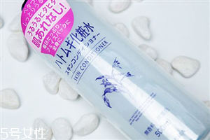 日本naturie薏仁水孕妇能不能用,naturie薏仁水和娥佩兰薏仁水