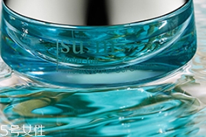 爽肤水有泡沫好吗,爽肤水是有泡沫好还是没泡沫好