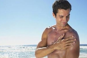 男士防晒霜哪款好用,男生防晒霜哪个牌子的防晒效果好