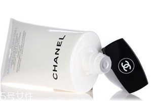 skii洗面奶和香奈儿山茶花洗面奶哪个好用,香奈儿山茶花洗面奶是氨基酸的吗 skii洗面奶和香奈儿山茶花洗面奶哪个好用,香奈儿山茶花洗面奶是氨基酸的吗