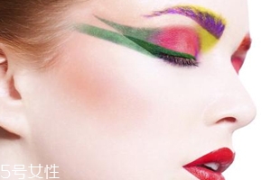 卸妆没卸干净长痘痘怎么办,化妆需要的全部东西