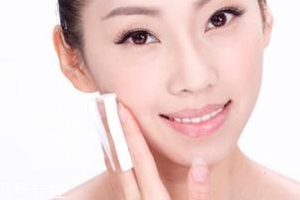 可以用化妆棉代替粉扑吗,化妆棉和粉扑有什么区别