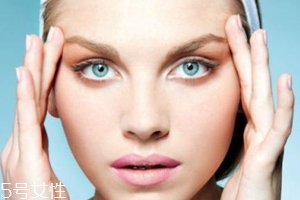 抗老眼霜推荐,老年人用眼霜还有必要吗