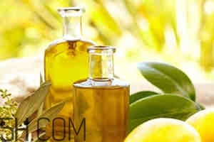 柠檬精油的功效和用法,柠檬精油的功效和作用 柠檬精油的功效和用法,柠檬精油的功效和作用