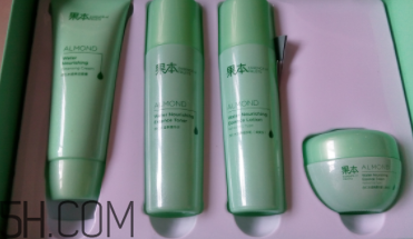 化妆品诗婷露雅套装价格 化妆品诗婷露雅套装价格