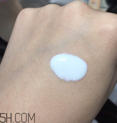 雪美白防晒好用吗,雪肌精防晒霜好用吗