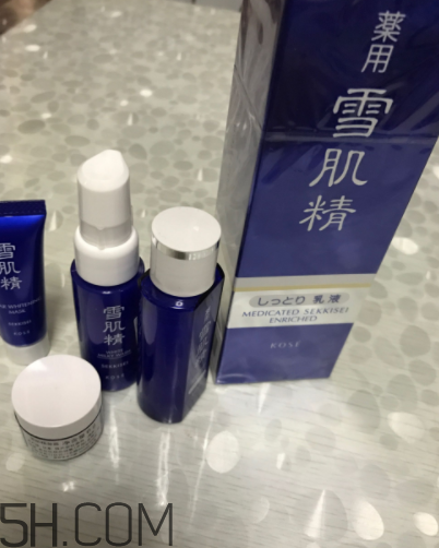 雪肌精哪个系列适合油性皮肤,雪肌精乳液怎么样