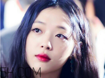 敏感肌用卸妆膏还是卸妆乳,敏感肌用卸妆油还是卸妆乳 敏感肌用卸妆膏还是卸妆乳,敏感肌用卸妆油还是卸妆乳