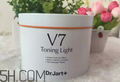 v7素颜霜要卸妆吗,v7素颜霜有危害吗