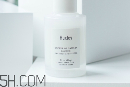 擦了烟酰胺要避光吗,护肤品烟酰胺要避光吗