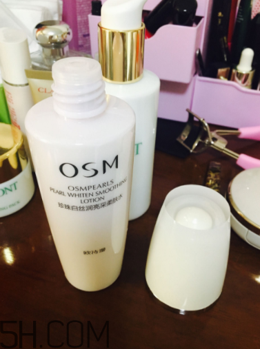 欧诗漫珍珠白柔肤水怎么样,欧诗漫珍珠白净透润白柔肤水成分