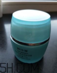 欧诗漫珍珠水光雪润滋养霜,欧诗漫珍珠水氧特润保湿霜 欧诗漫珍珠水光雪润滋养霜,欧诗漫珍珠水氧特润保湿霜