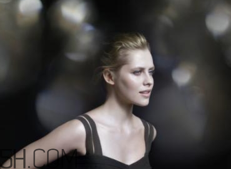 雅姿是哪个国家的牌子,雅姿是什么牌子 雅姿是哪个国家的牌子,雅姿是什么牌子