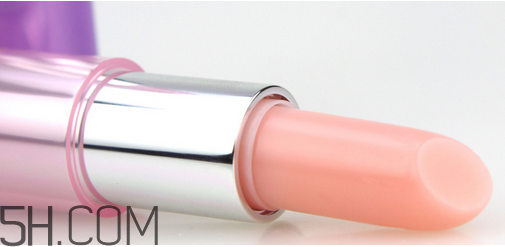 冬季用什么润唇膏好,冬季润唇膏用哪种保湿