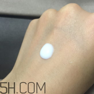 一叶子酪梨乳液怎么样,一叶子酪梨水乳好用吗