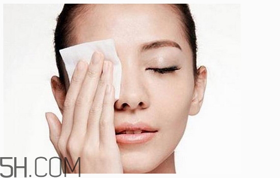 卸妆油怎么卸眼妆,卸妆油怎么卸眼部