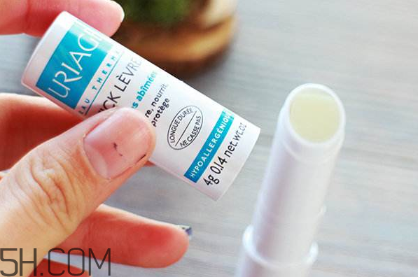 依泉柔润护唇膏怎么样,依泉润唇膏怎么样