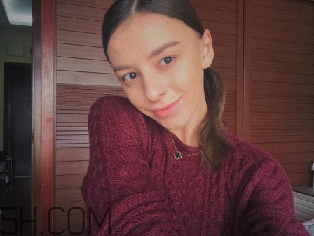 要用眼霜吗,眼霜到底用不用 要用眼霜吗,眼霜到底用不用