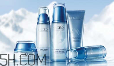 自然堂和欧莱雅护肤品哪个好用,欧诗漫跟自然堂的护肤品哪个好用