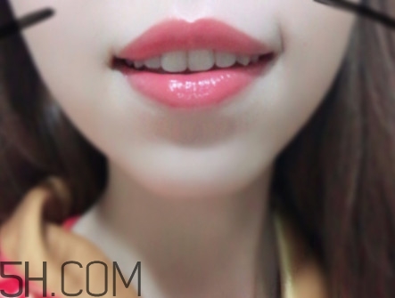 唇膜是一次性的吗,一片唇膜可以用几次