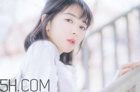 防晒霜哪个牌子的防晒效果好,防晒隔离需要卸妆吗