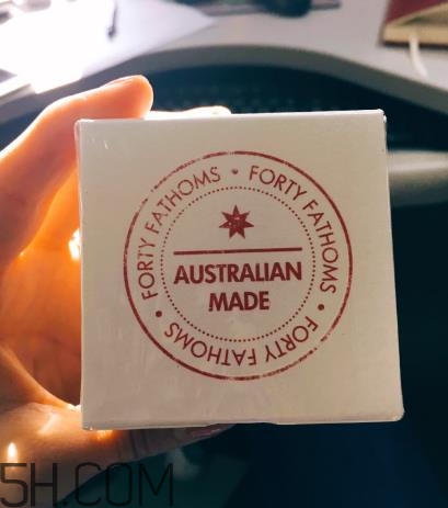 深海四十面霜白天可以用吗,深海十四寻面霜白天能用吗