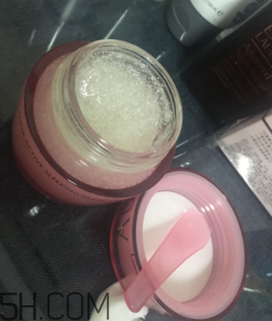 欧珀莱蕴泽水活睡眠面膜使用步骤,欧珀莱水润嫩泽睡眠面膜用后用洗吗 欧珀莱蕴泽水活睡眠面膜使用步骤,欧珀莱水润嫩泽睡眠面膜用后用洗吗