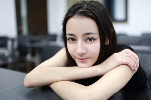 眼睑下垂是什么样的,上睑下垂分类 眼睑下垂是什么样的,上睑下垂分类