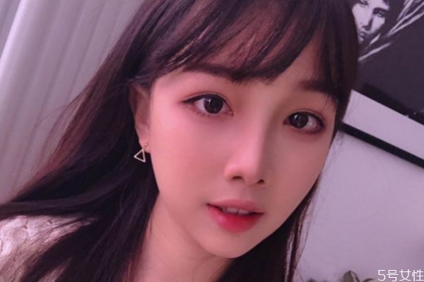 隆鼻后多久可以拆线,假体隆鼻多久拆线