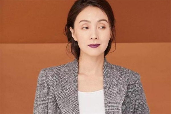 眼窝打玻尿酸能维持多久,玻尿酸丰眼窝能保持多久