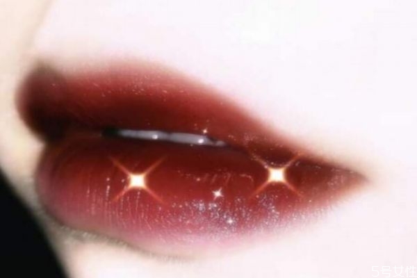 半永久纹唇需要多久可以恢复,半永久纹唇后多久能恢复正常