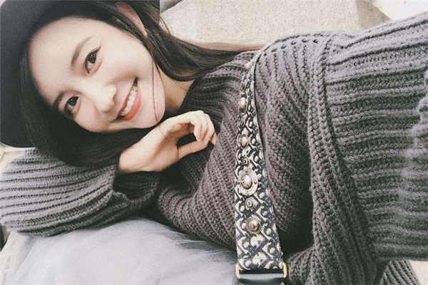 苹果肌填充大概多少钱,胶原蛋白填充苹果肌好不好