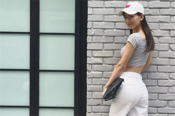 玻尿酸丰胸要打多少支,玻尿酸丰下巴一般打多少量