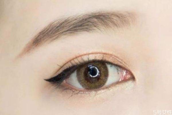 目前洗眼线最好的方法,眼线该怎么才能去掉?
