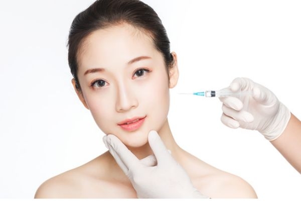 玻尿酸打下巴会扩散吗,下巴打玻尿酸会吸收吗