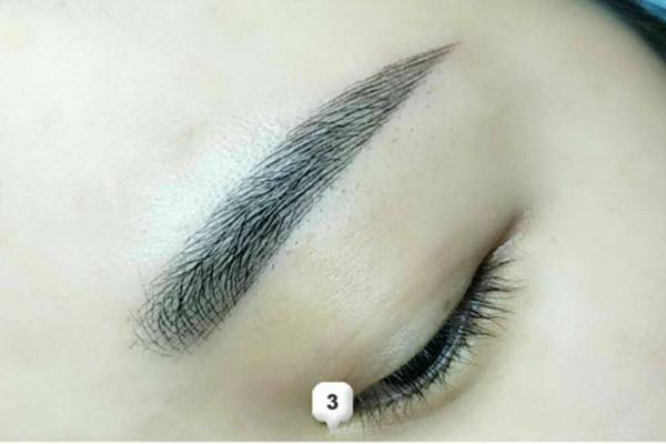 眉毛有痣能纹眉吗,眉毛有痣可以纹眉毛吗