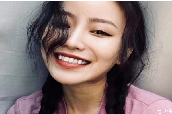 牙齿漂白用什么,漂白牙齿怎么漂白