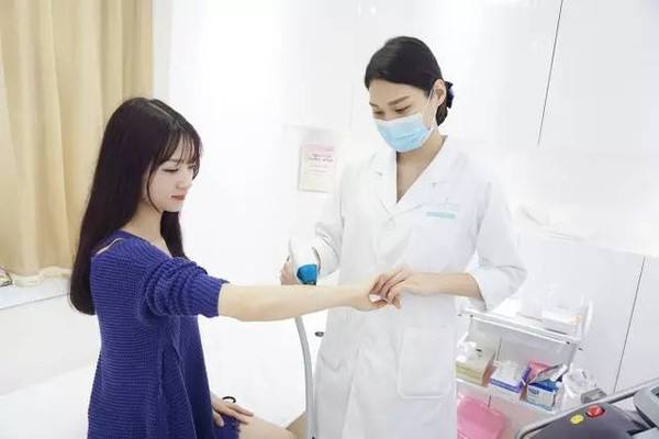 为什么唇毛激光脱毛以后还长,激光脱唇毛还会再长吗