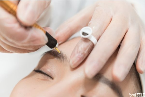 冬天纹眉怕冻吗?,冬天纹眉怕不怕冻