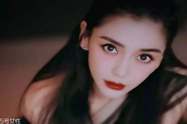 瘦脸针是肉毒吗,打瘦脸针肉毒素流散会怎样 瘦脸针是肉毒吗,打瘦脸针肉毒素流散会怎样