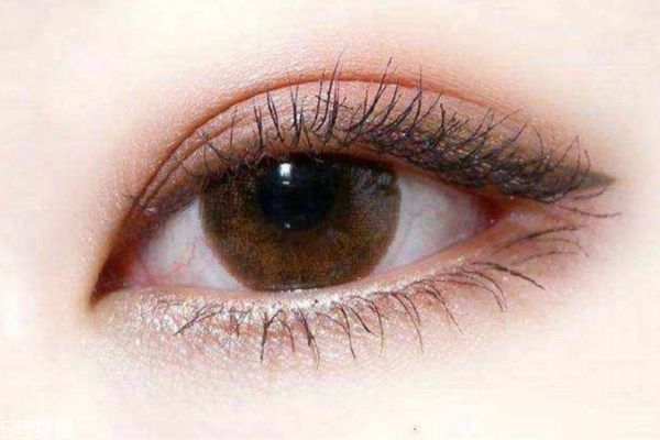 内双割双眼皮好割吗,内双能割双眼皮么