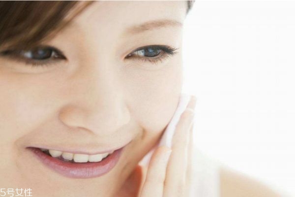 法令纹填充后需要注意些什么,法令纹该不该填充 法令纹填充后需要注意些什么,法令纹该不该填充