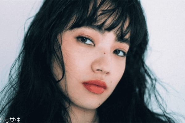 抬头纹除皱针的危害和副作用,打抬头纹的针的副作用